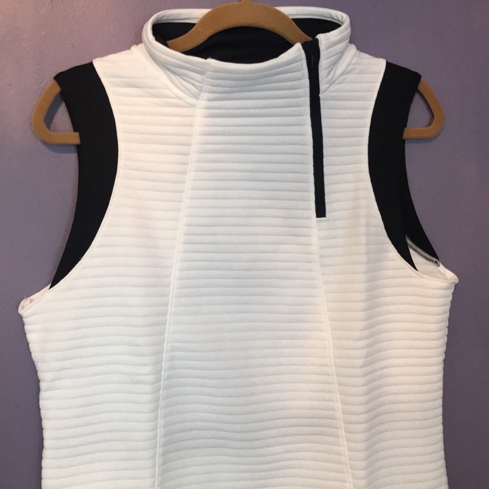 🔥🔥 NWT UNDER ARMOUR VEST - Picture 5 of 6